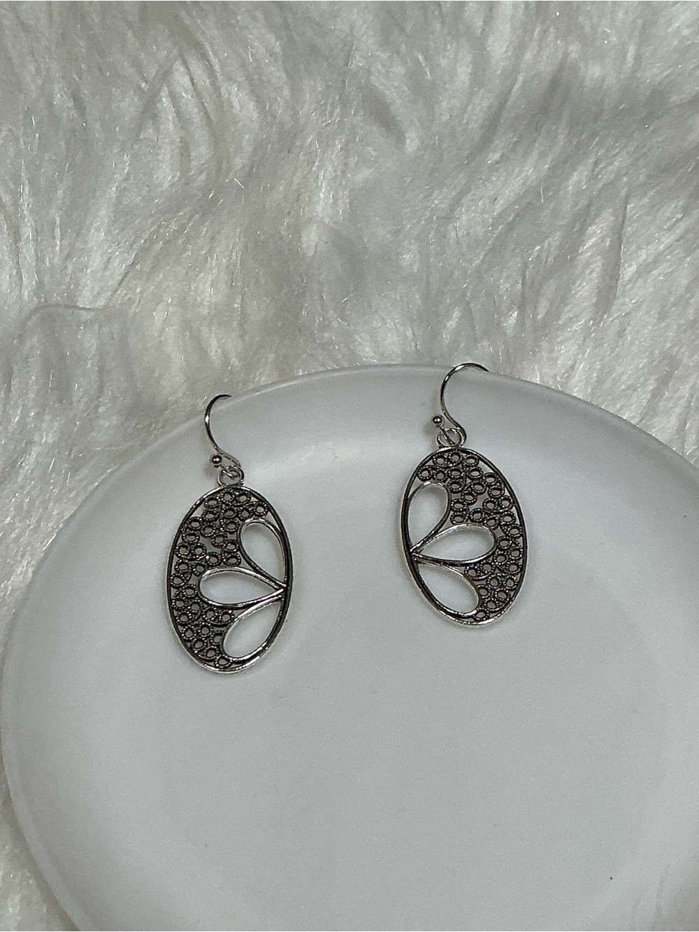 Oval floral petal silver-tone dangle delicate earrings